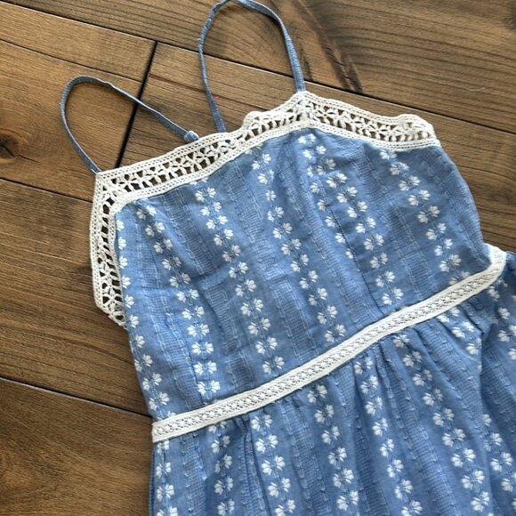 FABALLEY Eyelet Maxi Dress | Size M - Picture 2 of 4